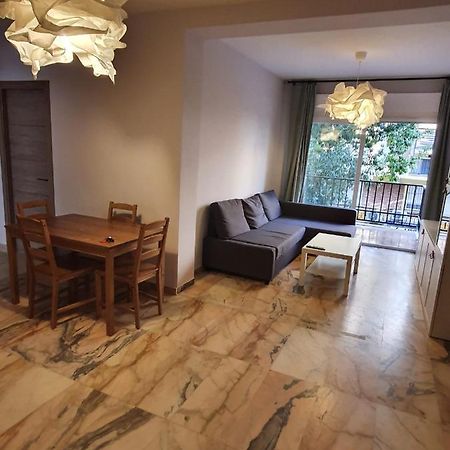 Apartamento 5 Minutos Centro Reformado. Lägenhet Málaga Exteriör bild