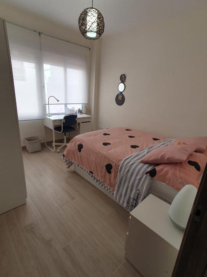 Apartamento 5 Minutos Centro Reformado. Lägenhet Málaga Exteriör bild