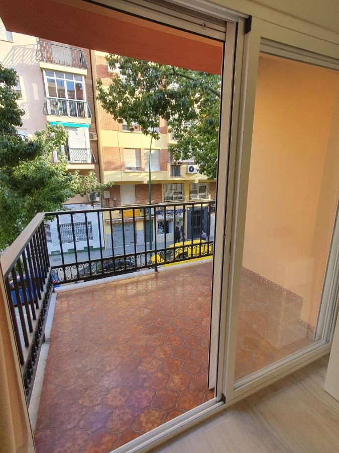 Apartamento 5 Minutos Centro Reformado. Lägenhet Málaga Exteriör bild